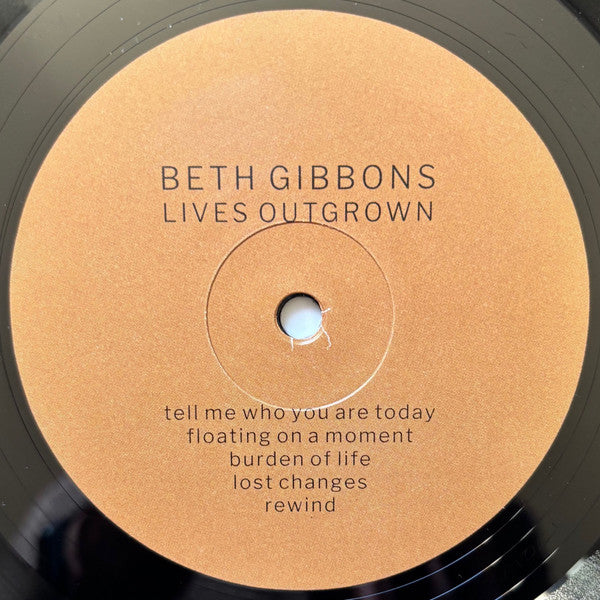 Beth Gibbons (Portishead) "Lives Outgrown"